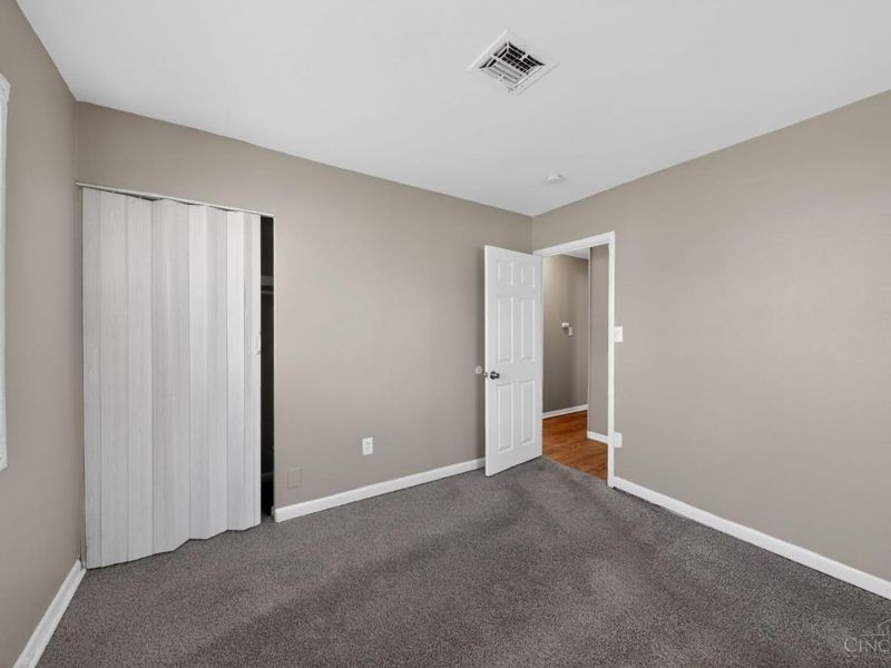 9710 Loralinda Drive, Colerain Township, OH 45251 Photo 18