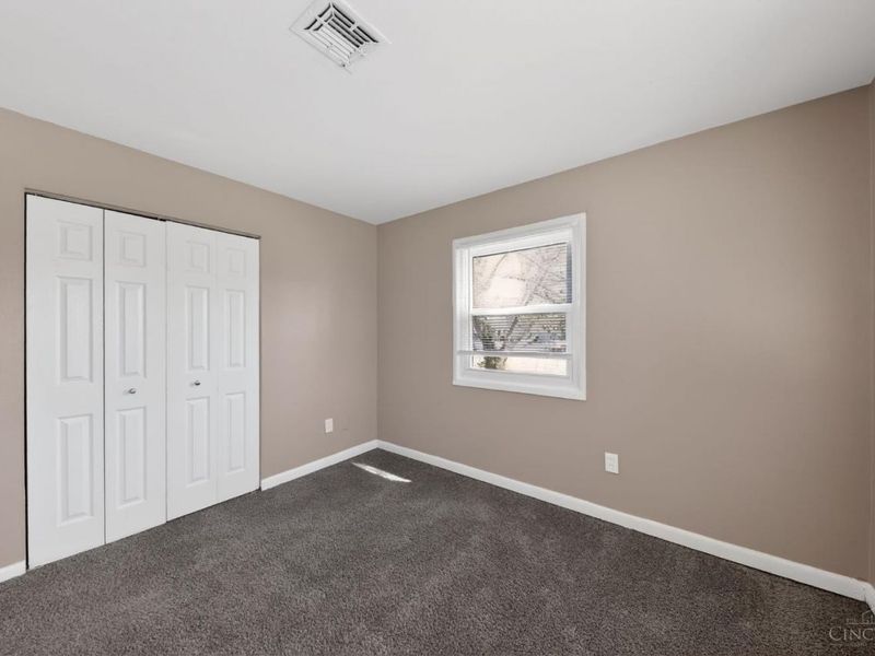 9710 Loralinda Drive, Colerain Township, OH 45251 Photo 19