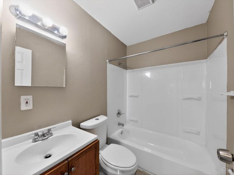 9710 Loralinda Drive, Colerain Township, OH 45251 Photo 25