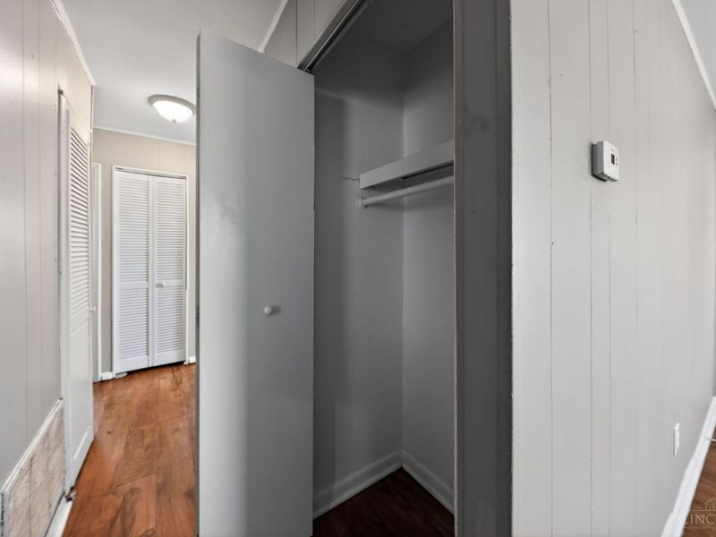 9710 Loralinda Drive, Colerain Township, OH 45251 Photo 27