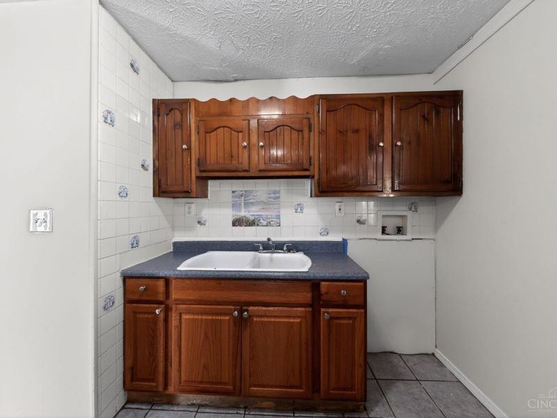 2838 Brampton Drive, Colerain Township, OH 45251 Photo 16