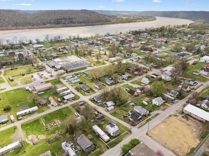 400 E Seventh Street, Manchester, OH 45144 Photo 10