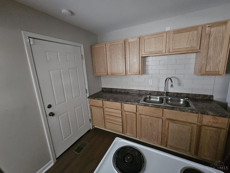 1275 Frost Court, Springfield Twp., OH 45231 Photo 13