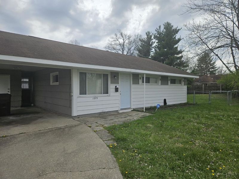 1275 Frost Court, Springfield Twp., OH 45231 Photo 2