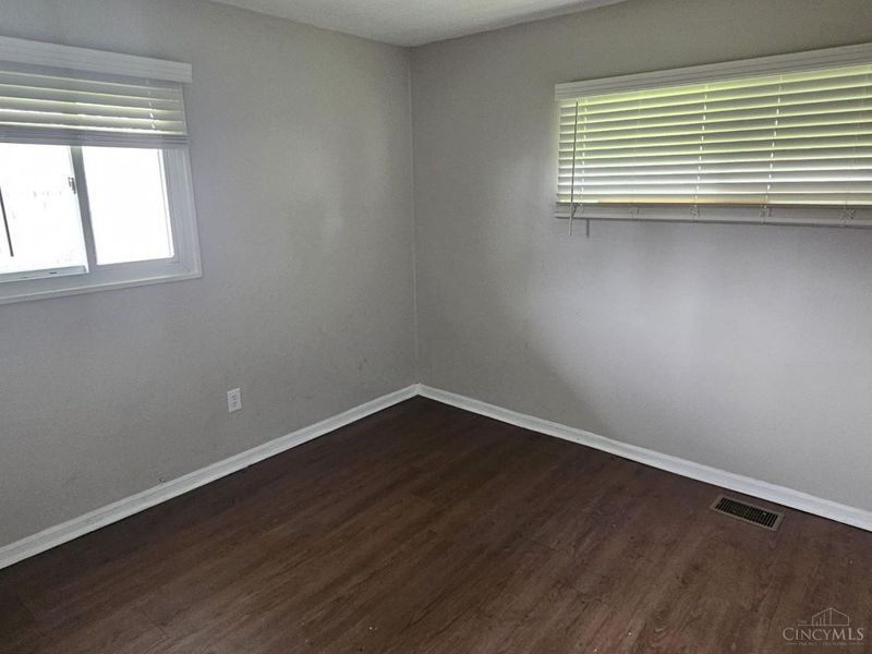 1275 Frost Court, Springfield Twp., OH 45231 Photo 6