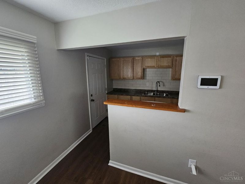 1275 Frost Court, Springfield Twp., OH 45231 Photo 8