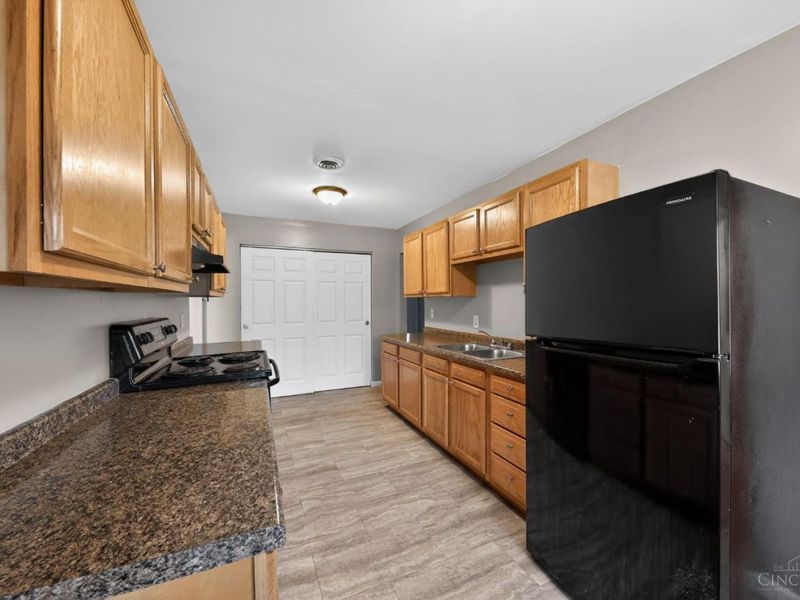 7943 Glenorchard Drive, Cincinnati, OH 45237 Photo 11