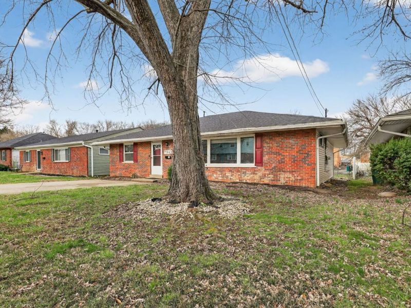 7943 Glenorchard Drive, Cincinnati, OH 45237 Photo 3