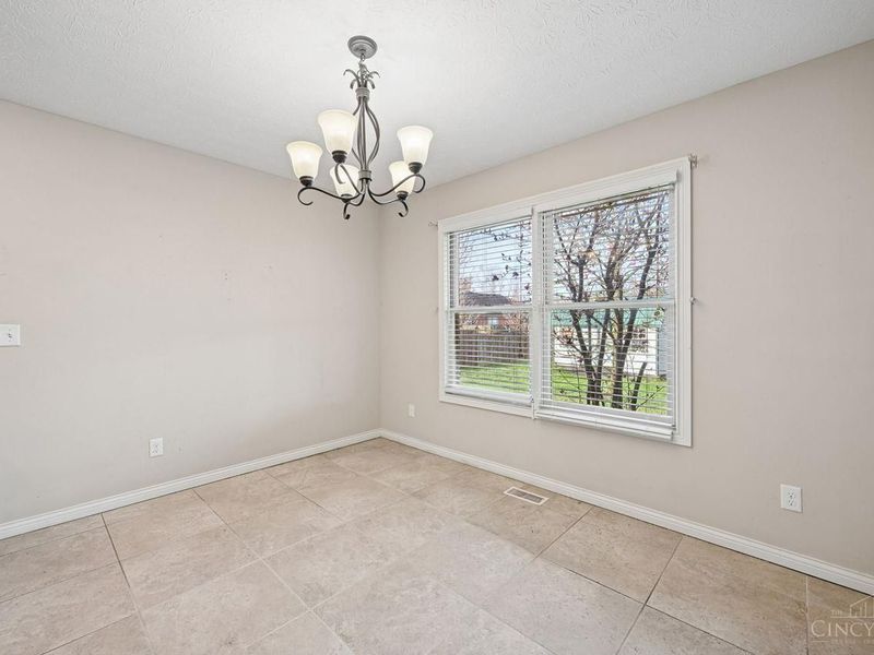 6611 Rising Sun Court, Corwin, OH 45068 Photo 12