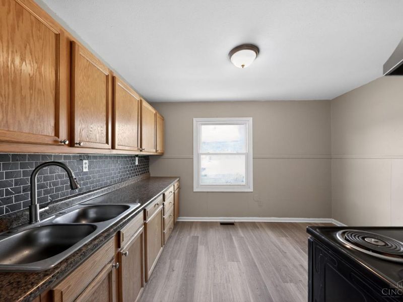 9952 Capstan Drive, Colerain Township, OH 45251 Photo 11