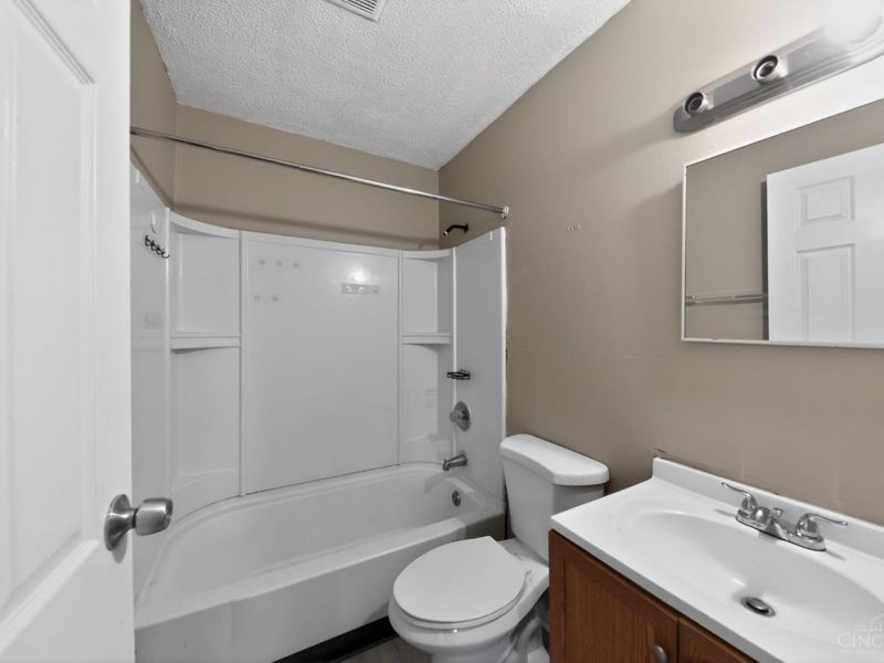 9952 Capstan Drive, Colerain Township, OH 45251 Photo 22