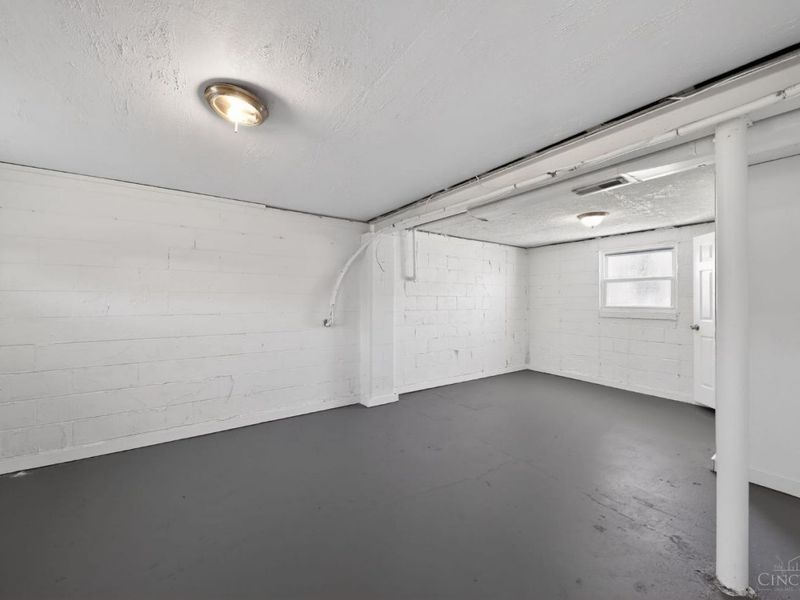 9952 Capstan Drive, Colerain Township, OH 45251 Photo 25