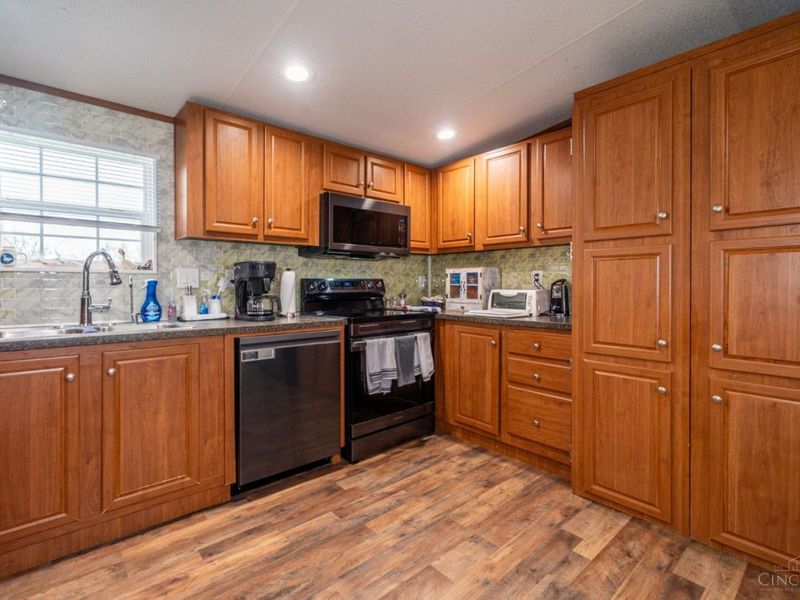 6960 W Elkton Gifford Road, Gratis Twp, OH 45064 Photo 33