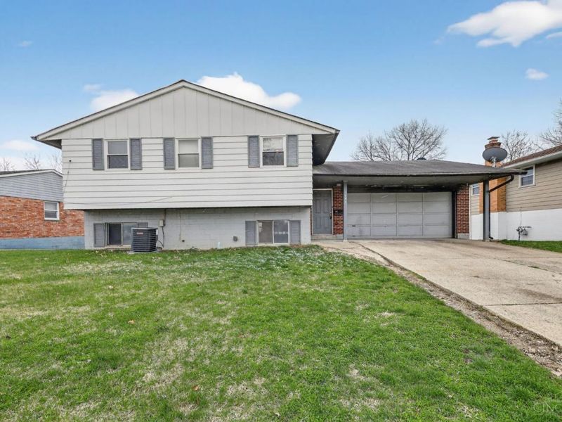 1687 Valdosta Drive, Sharonville, OH 45246 Photo 1