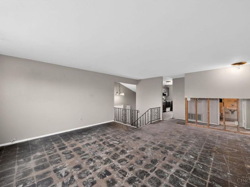 1687 Valdosta Drive, Sharonville, OH 45246 Photo 5