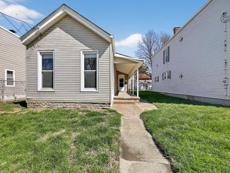 206 W 69th Street, Cincinnati, OH 45216 Photo 1