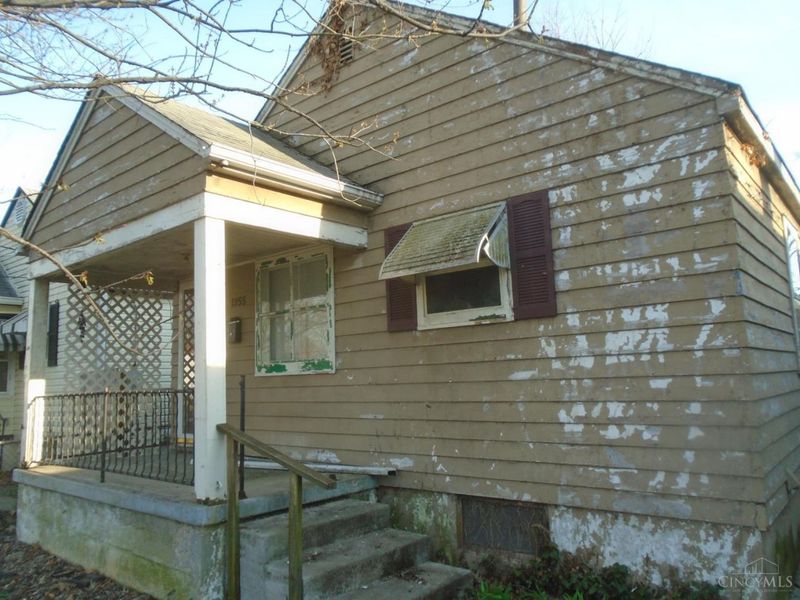 1355 Ross Avenue, Hamilton, OH 45013 Photo 3