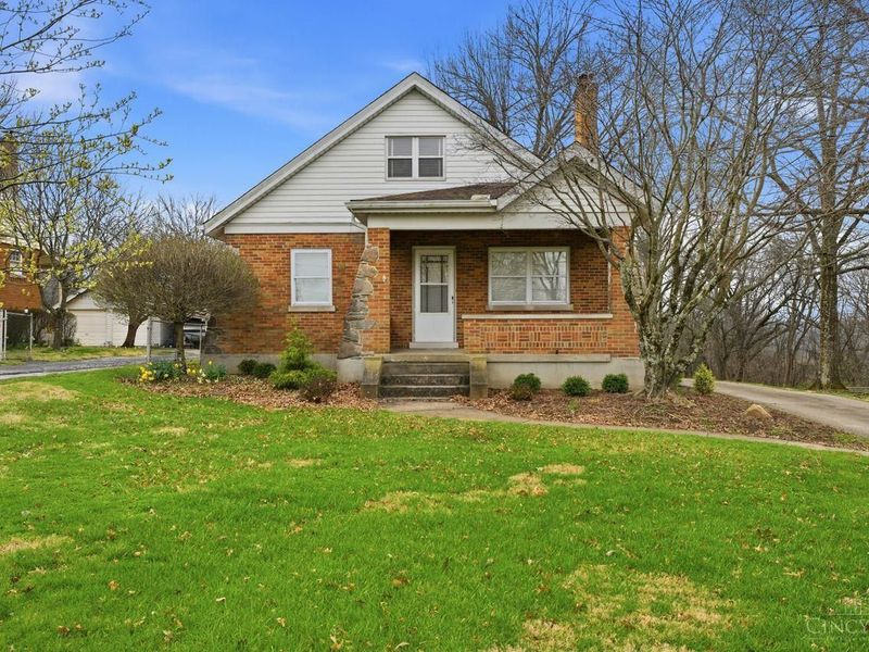 8757 Bridgetown Road, Miami Twp, OH 45002 Photo 2