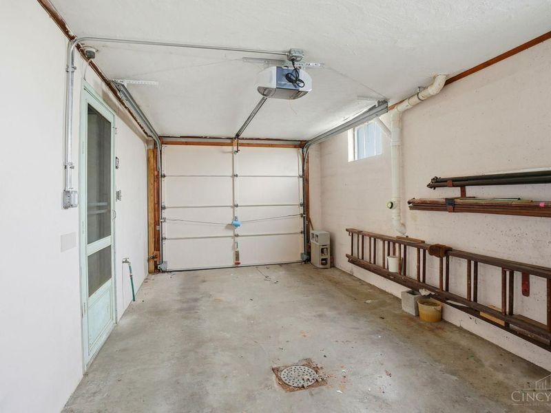 8757 Bridgetown Road, Miami Twp, OH 45002 Photo 30