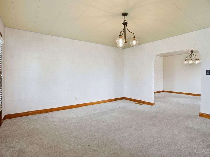 8757 Bridgetown Road, Miami Twp, OH 45002 Photo 7