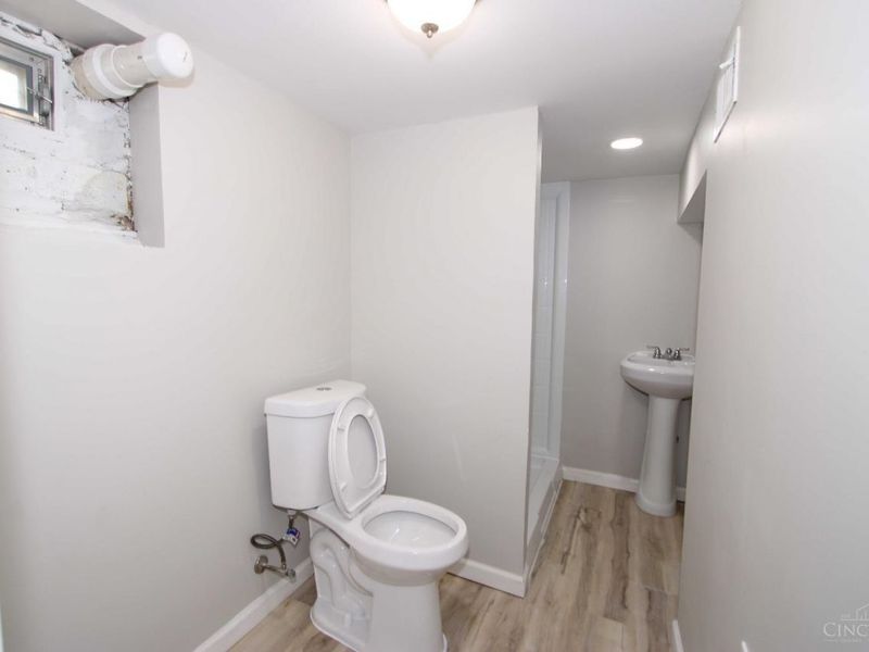 3837 Iona Avenue, Cincinnati, OH 45213 Photo 23