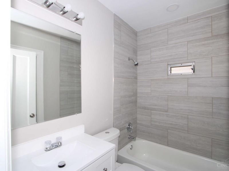 3837 Iona Avenue, Cincinnati, OH 45213 Photo 9