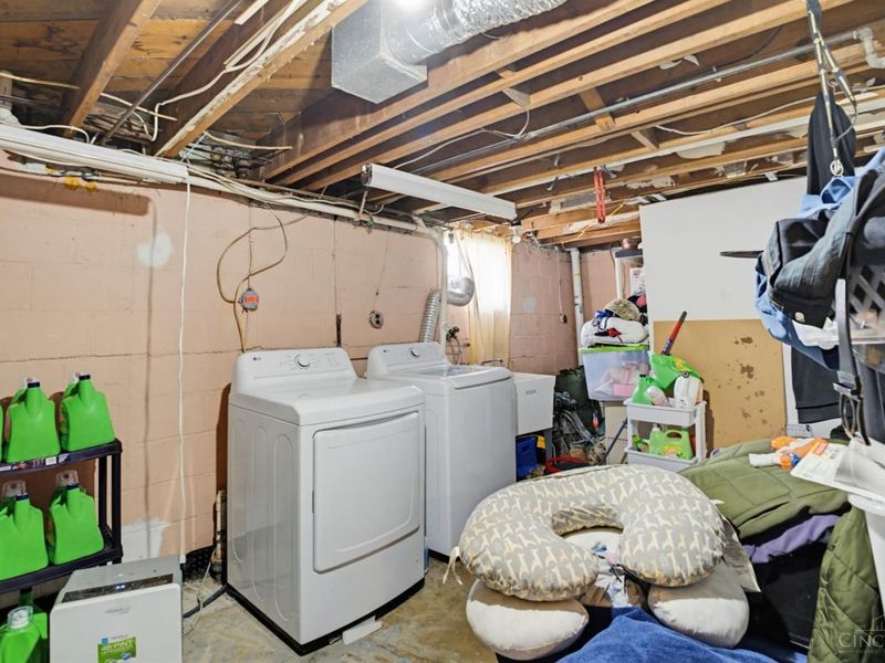 2034 Sundale Avenue, Cincinnati, OH 45239 Photo 12