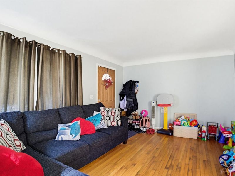 2034 Sundale Avenue, Cincinnati, OH 45239 Photo 6