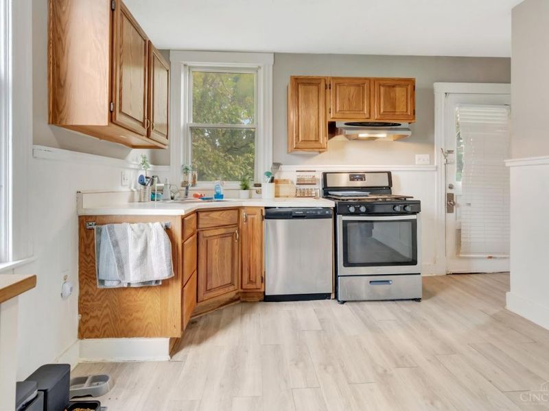 3850 Taft Avenue, Cheviot, OH 45211 Photo 3