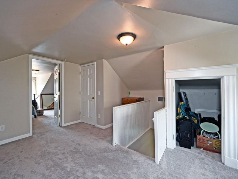 336 Warner Street, Cincinnati, OH 45219 Photo 19