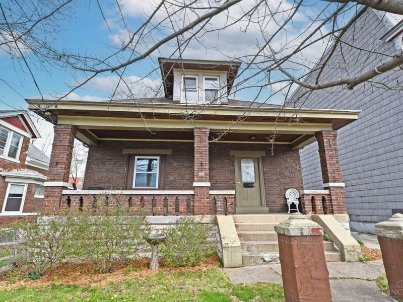 336 Warner Street, Cincinnati, OH 45219 Photo 2