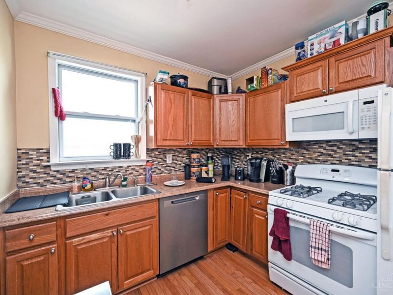 336 Warner Street, Cincinnati, OH 45219 Photo 6