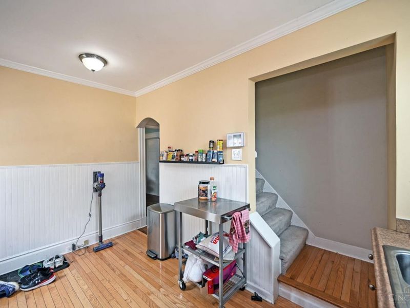 336 Warner Street, Cincinnati, OH 45219 Photo 9