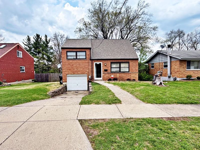 5110 Chantilly Drive, Delhi Twp, OH 45238 Photo 2