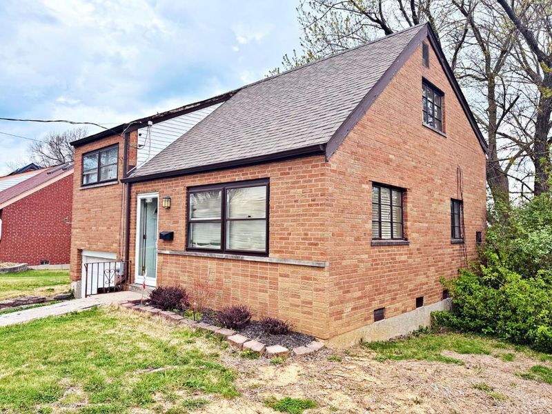 5110 Chantilly Drive, Delhi Twp, OH 45238 Photo 4