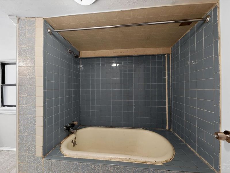 1954 Maple Avenue, Norwood, OH 45212 Photo 18