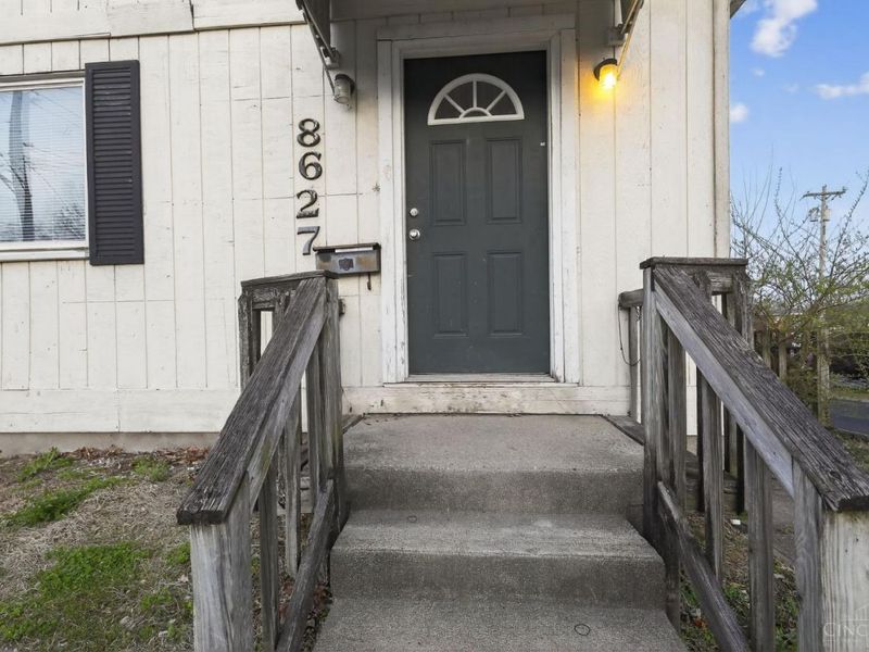 8627 Reading Road, Reading, OH 45215 Photo 2