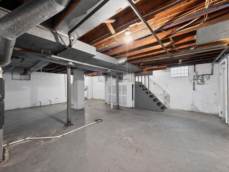 8627 Reading Road, Reading, OH 45215 Photo 20