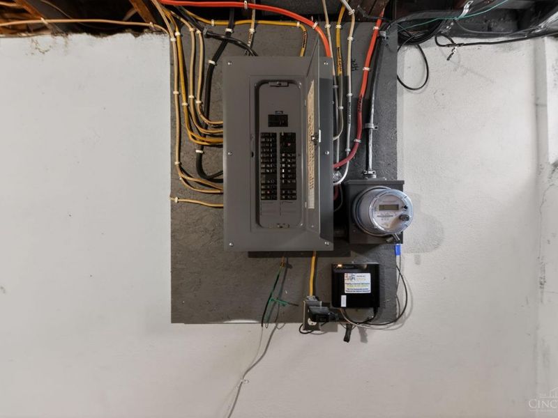 8627 Reading Road, Reading, OH 45215 Photo 23