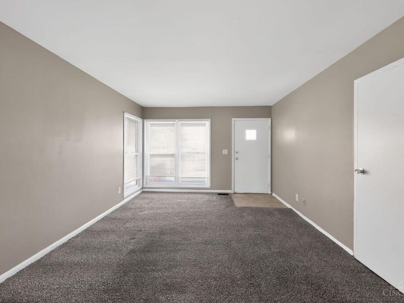 8844 Ebro Court, Springfield Twp., OH 45231 Photo 5