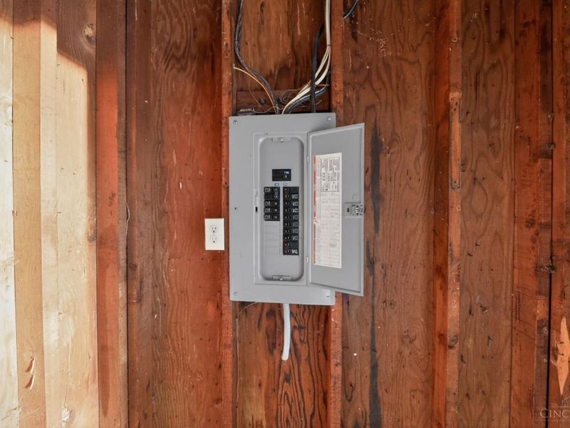 8845 Ebro Court, Springfield Twp., OH 45231 Photo 25