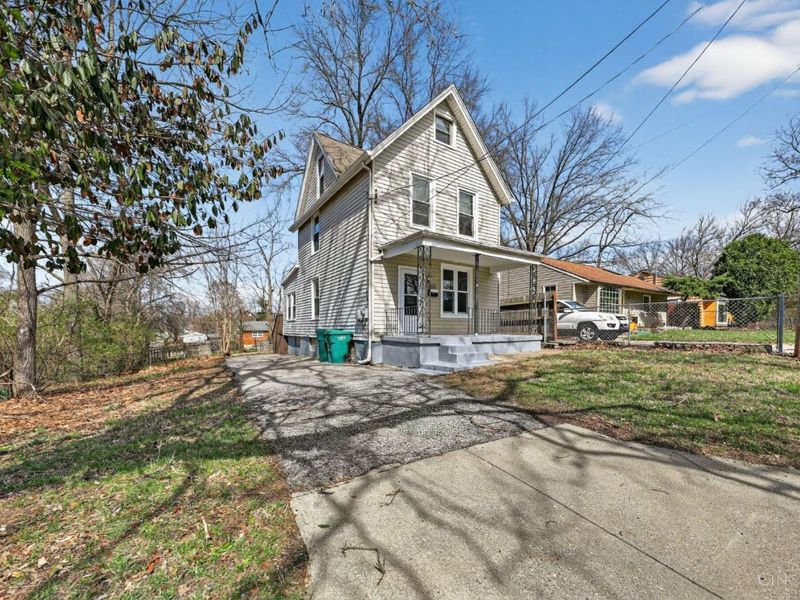 3830 Iberis Avenue, Cincinnati, OH 45213 Photo 2