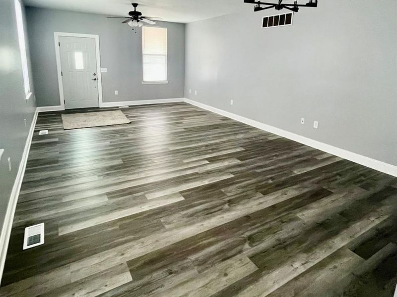 2962 Henshaw Avenue, Cincinnati, OH 45225 Photo 9