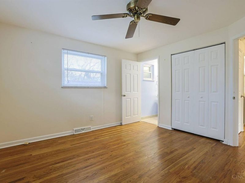 3875 Woodsong Drive, Cincinnati, OH 45251 Photo 12