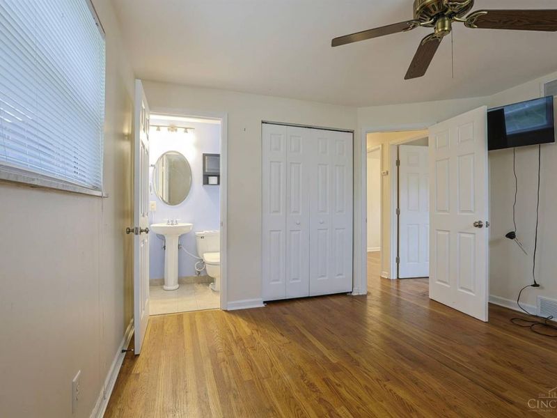 3875 Woodsong Drive, Cincinnati, OH 45251 Photo 13