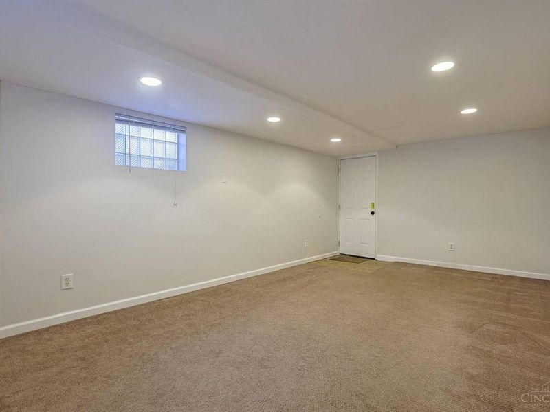 3875 Woodsong Drive, Cincinnati, OH 45251 Photo 19