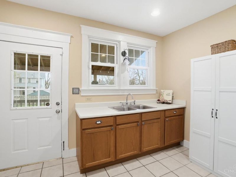 37 Hereford Street, Cincinnati, OH 45216 Photo 20