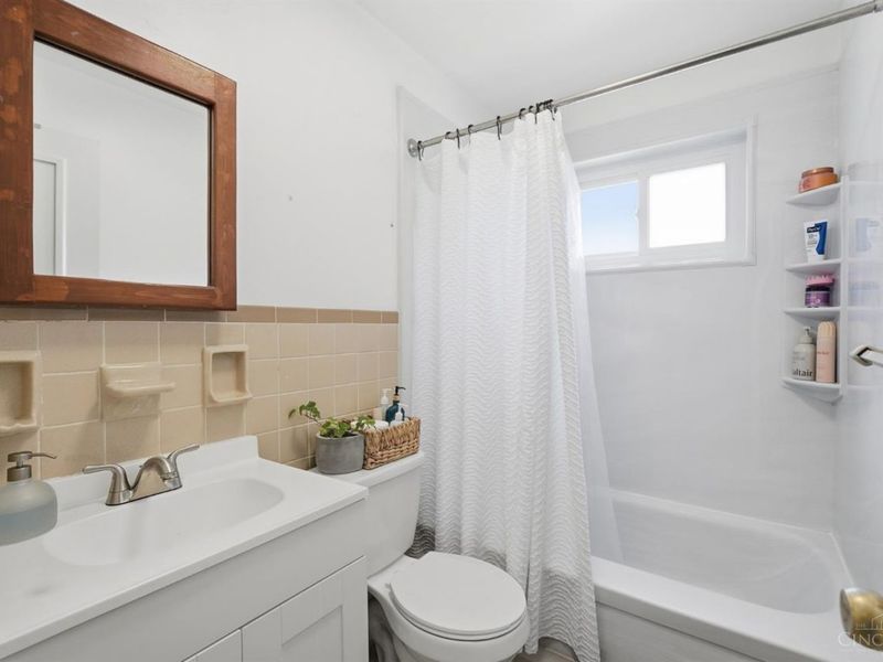 3916 Ridgecombe Drive, Green Township, OH 45248 Photo 36