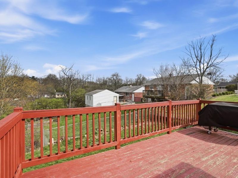 3916 Ridgecombe Drive, Green Township, OH 45248 Photo 48