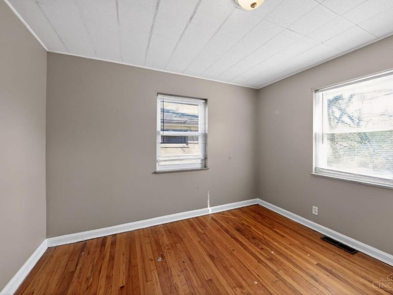 1291 W Galbraith Road, North College Hill, OH 45231 Photo 15